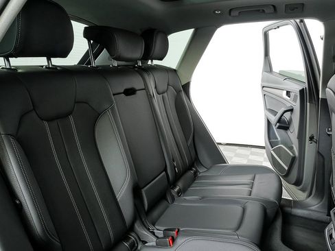 Used 2023 Audi Q5 2.0T Premium Plus w/ Premium Plus Package image 22