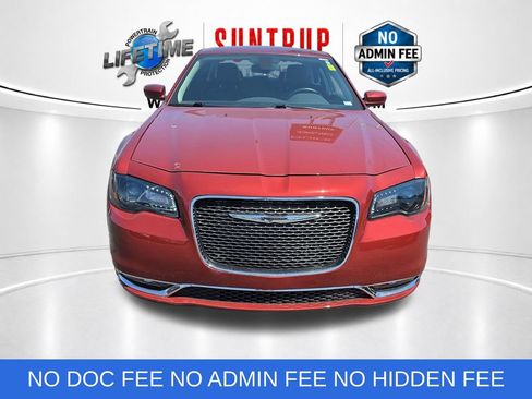 Used 2020 Chrysler 300 Touring L w/ Value Package AWD/4WD image 9