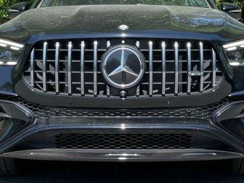 Used 2024 Mercedes-Benz GLE 53 AMG 4MATIC Coupe w/ Driver Assistance Package image 11