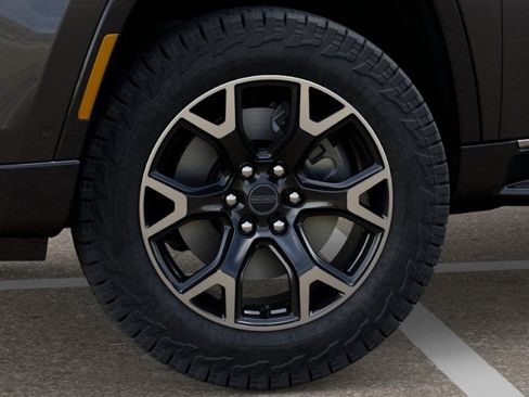 New 2025 Jeep Wagoneer Series II image 8