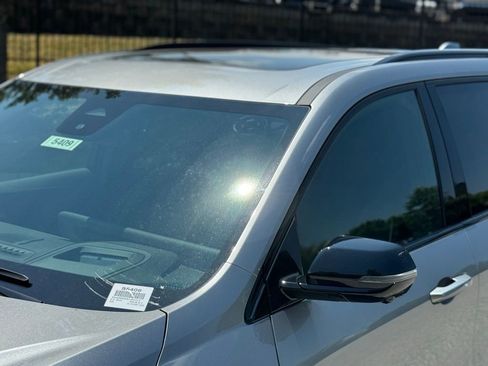 New 2025 Buick Enclave Sport Touring w/ Super Cruise Package image 10