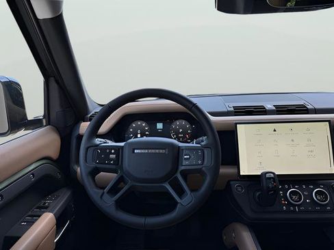 New 2026 Land Rover Defender 110 X-Dynamic SE AWD/4WD image 10