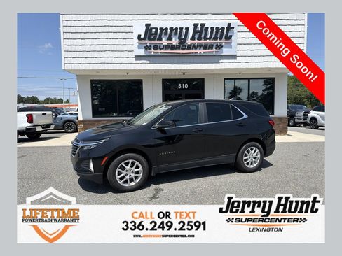 Used 2024 Chevrolet Equinox LT w/ LPO, Floor Liner Package FWD image 1