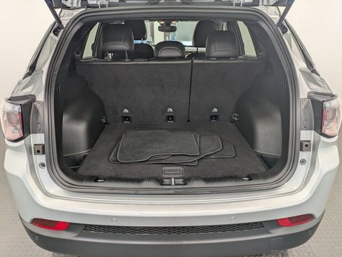 Used 2024 Jeep Compass Limited image 24