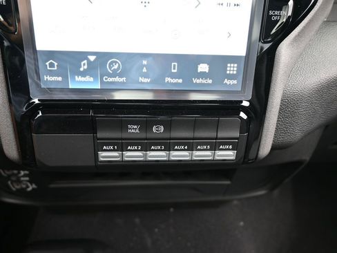 Used 2024 RAM 3500 Tradesman image 24