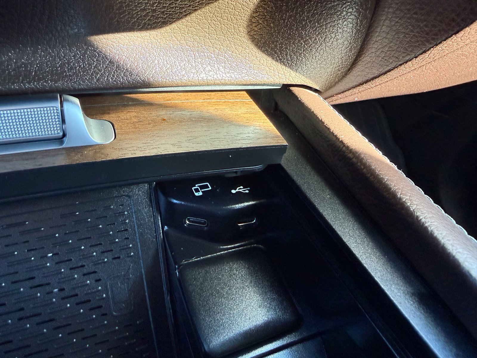 Used 2021 Mercedes-Benz GLE 450 4MATIC image 27