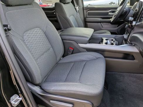 New 2026 RAM 1500 4x4 Crew Cab image 26