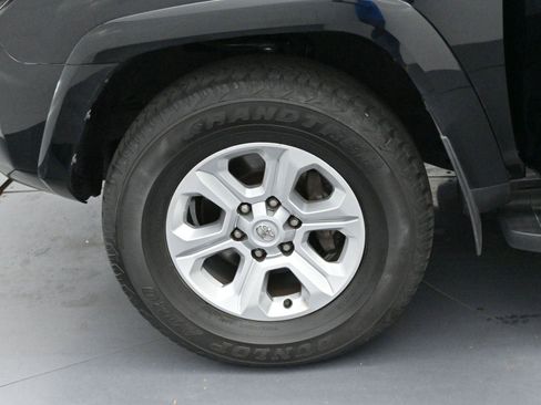 Used 2023 Toyota 4Runner SR5 Premium AWD/4WD image 39