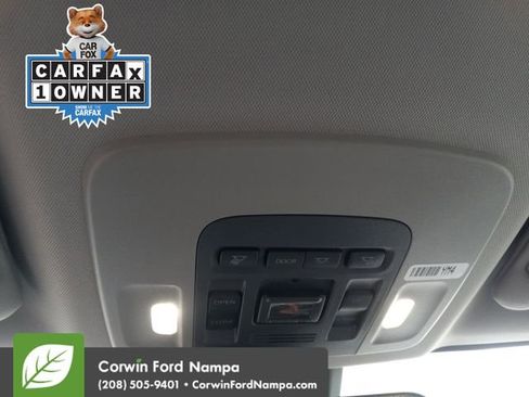 Used 2024 Toyota Camry SE image 22