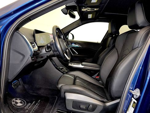 Certified 2023 BMW X1 xDrive28i w/ Convenience Package image 9