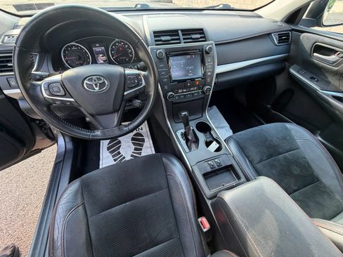 Used 2017 Toyota Camry XSE FWD image 14