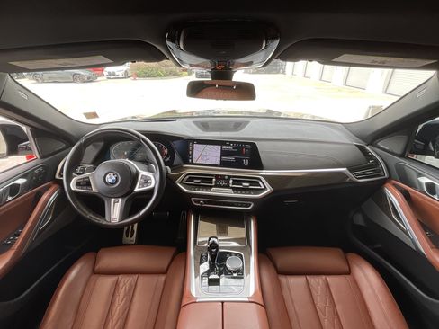 Used 2022 BMW X6 xDrive40i w/ M Sport Package AWD/4WD image 12