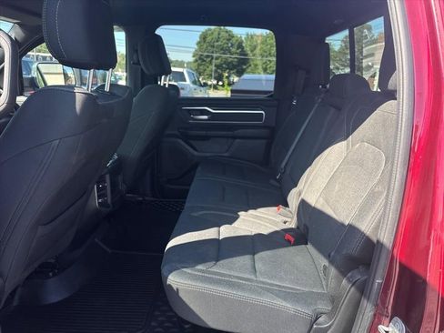 Used 2019 RAM 1500 Big Horn AWD/4WD image 16