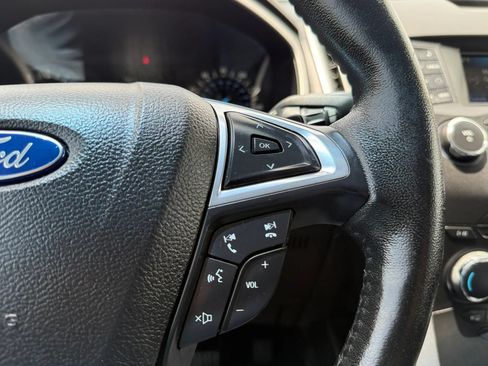 Used 2017 Ford Edge SEL AWD/4WD image 29