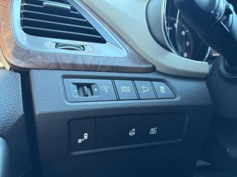 Used 2018 Hyundai Santa Fe SE image 22