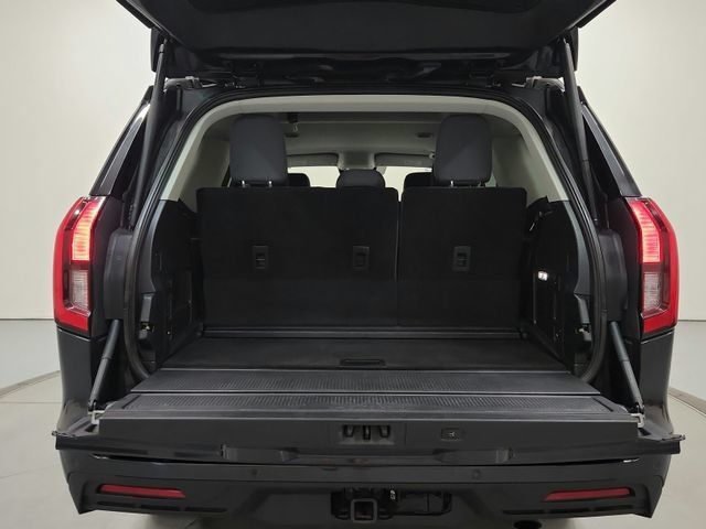 Used 2025 Ford Expedition Active RWD image 38