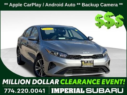 Used 2023 Kia Forte LXS image 1
