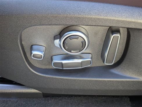 New 2026 Jaguar F-PACE R-Dynamic S image 21