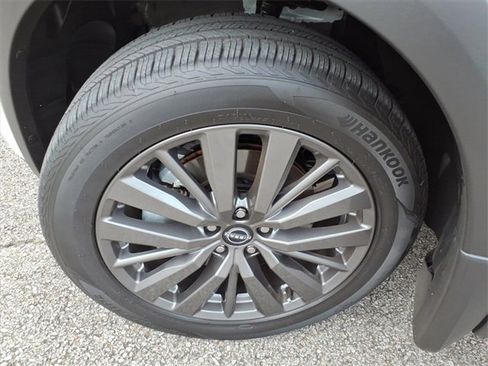 Used 2025 Nissan Pathfinder SL w/ SL Premium Package image 22