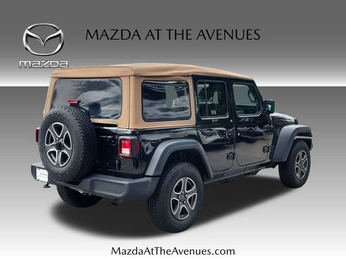 Used 2020 Jeep Wrangler Unlimited Sport AWD/4WD image 4