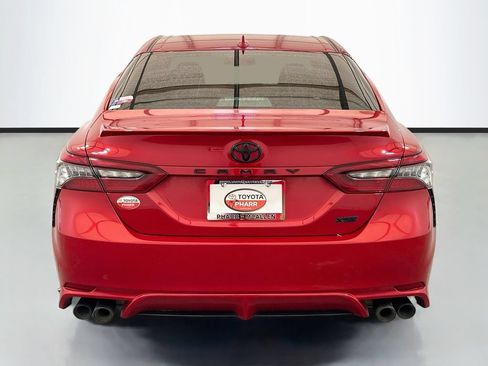 Used 2024 Toyota Camry XSE FWD image 5