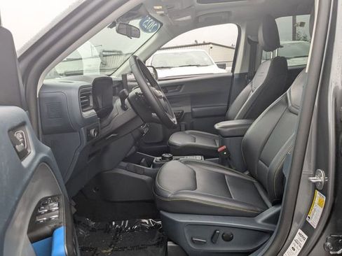 Used 2025 Ford Maverick Lobo AWD/4WD image 21