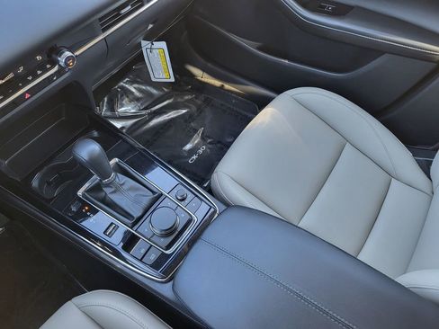 Used 2025 MAZDA CX-30 AWD 2.5 S w/ Preferred Package image 22