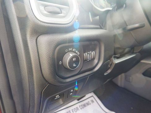 Used 2025 RAM 1500 Big Horn AWD/4WD image 19