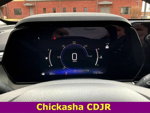 Used 2025 Chevrolet TrailBlazer LT image 13