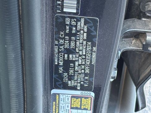 Used 2025 Kia K4 FWD image 28