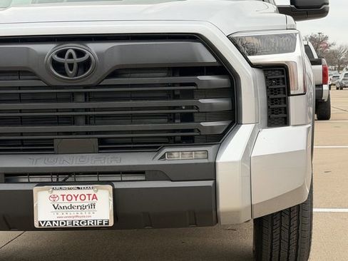 New 2026 Toyota Tundra SR5 image 8