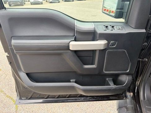 Used 2015 Ford F150 Lariat AWD/4WD image 11