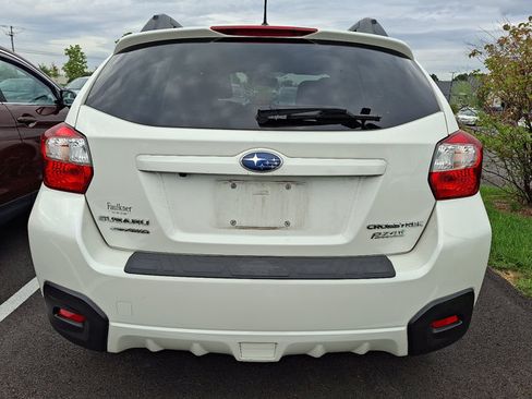 Used 2017 Subaru Crosstrek 2.0i Premium AWD/4WD image 5