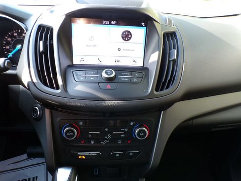 Used 2019 Ford Escape SEL AWD/4WD image 25