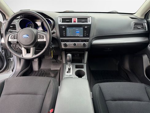 Used 2016 Subaru Outback 2.5i Premium image 16