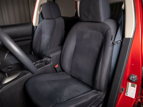 Used 2015 Nissan Rogue S w/ Convenience Package FWD image 5