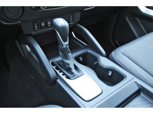 New 2026 Nissan Frontier SV image 28