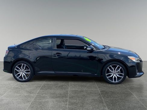 Used 2015 Scion tC FWD image 6