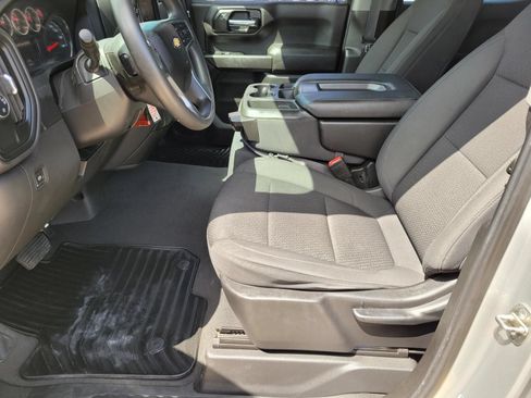 Used 2022 Chevrolet Silverado 1500 Custom w/ LPO, Dark Essentials Package RWD image 21