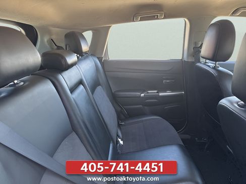 Used 2023 Mitsubishi Outlander Sport LE AWD/4WD image 7