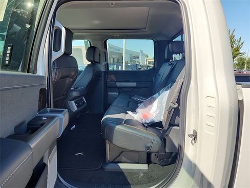 New 2026 Ford F250 Lariat w/ Lariat Ultimate Package image 5