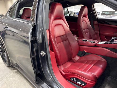 Used 2017 Porsche Panamera image 61