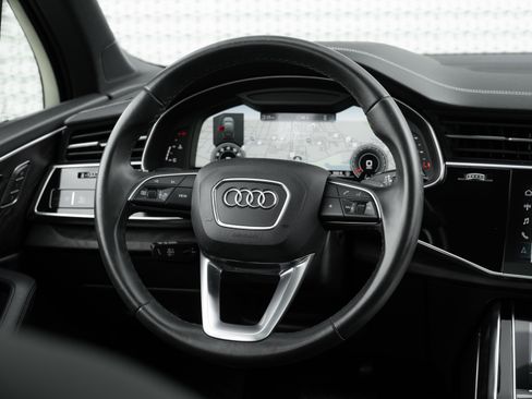 Used 2023 Audi Q7 3.0T Prestige w/ Prestige Package AWD/4WD image 9