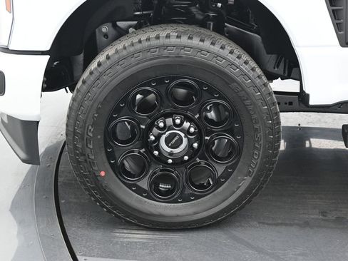 New 2026 Ford F350 XLT w/ XLT Premium Package image 23