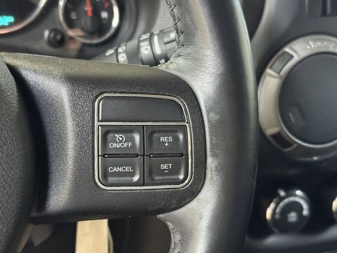 Used 2016 Jeep Wrangler Unlimited Sport w/ Connectivity Group image 30