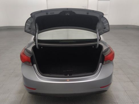 Used 2016 Hyundai Elantra SE w/ Option Group 02 FWD image 29