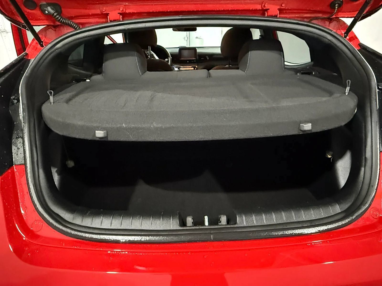 Used 2019 Hyundai Veloster 2.0 FWD image 22