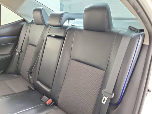 Used 2017 Toyota Corolla SE FWD image 13