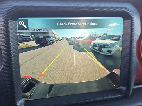 Used 2021 Jeep Gladiator Rubicon image 10