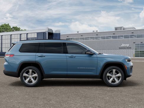 New 2026 Jeep Grand Cherokee L Limited RWD image 21
